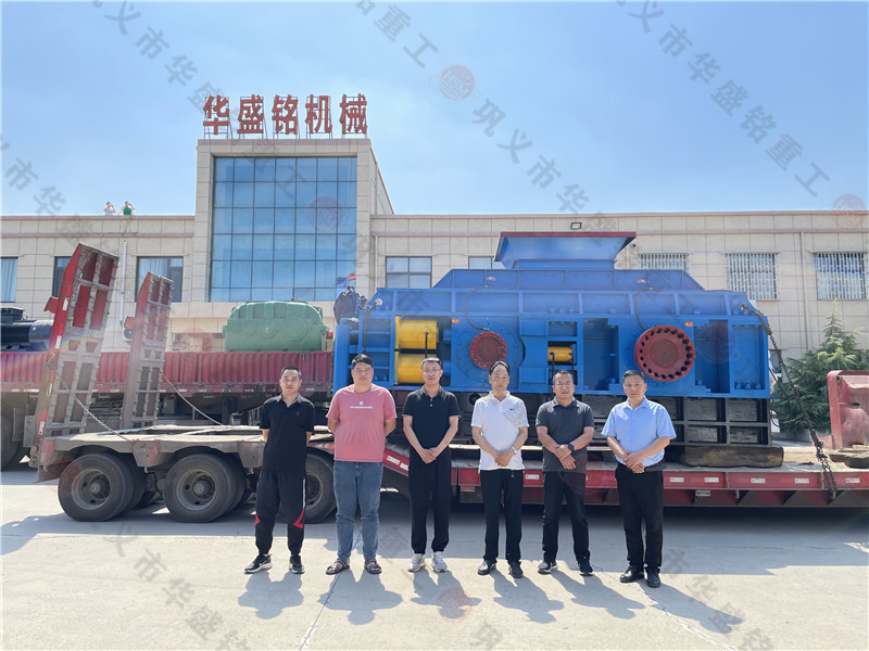 河卵石制砂用哪種機(jī)器，對(duì)輥制砂機(jī)怎么樣